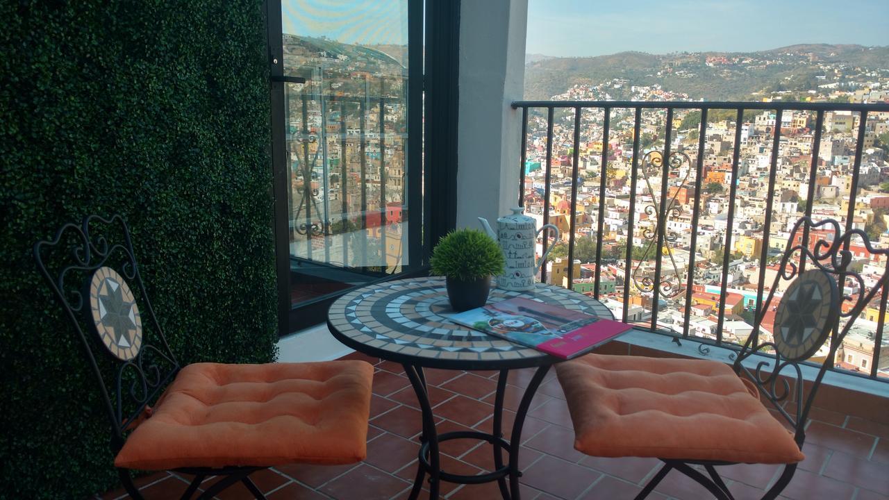 Apartamento Con Terraza A Un Lado Del Monumento Del Pipila Hotell Guanajuato Eksteriør bilde